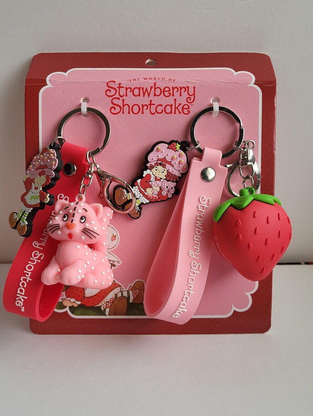 STRAWBERRY SHORTCAKE KEY CHAINS